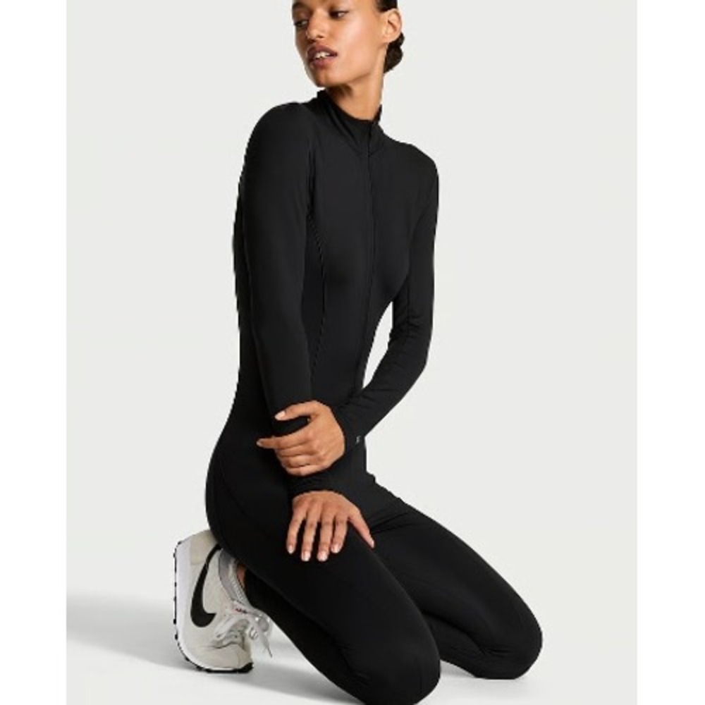 NWT VSX Essential Seamless Bodysuit Quarter Zip Sporty loungewear Black XXL